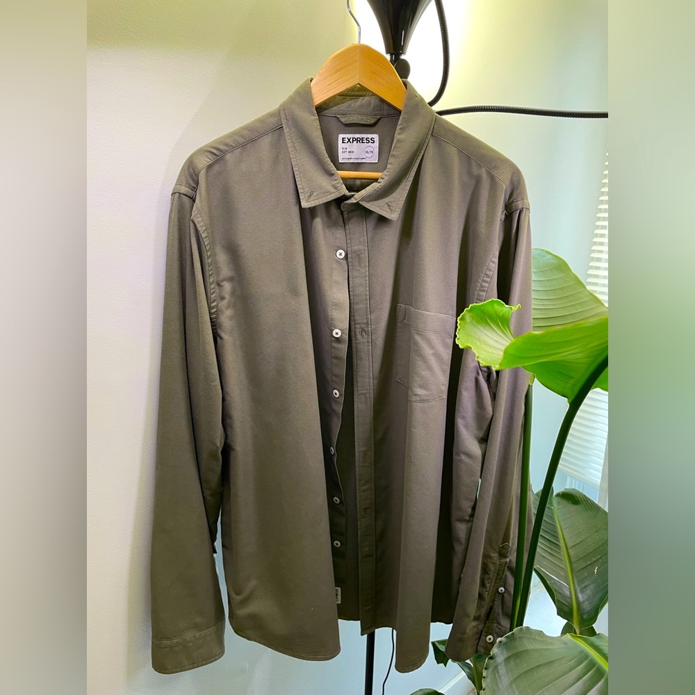 Express Slim Soft Wash Long Sleeve Shirt. XXL